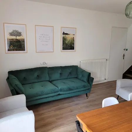 Maison Jardin 4 Parking Gratuit Kwatera prywatna