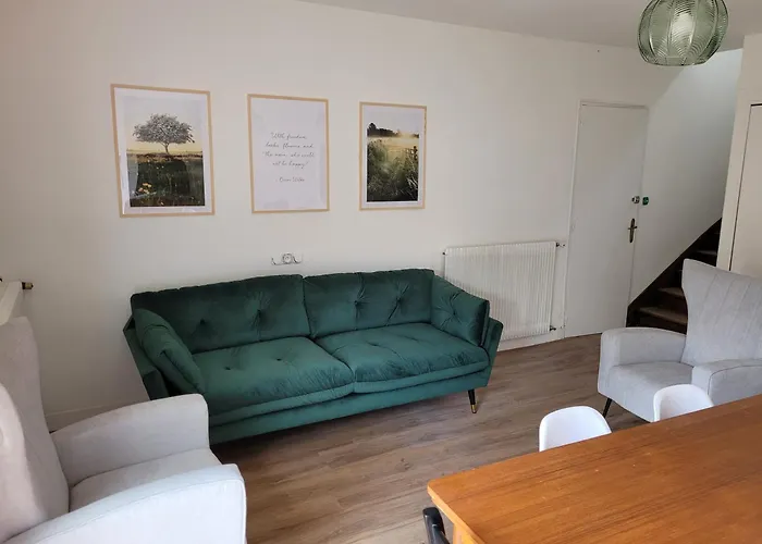 Maison Jardin 4 Parking Gratuit Kwatera prywatna